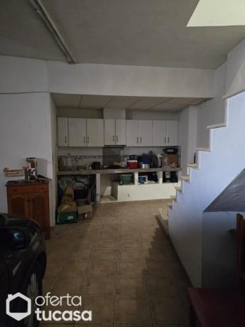 Piso en calle Cortés Valencianas s/n