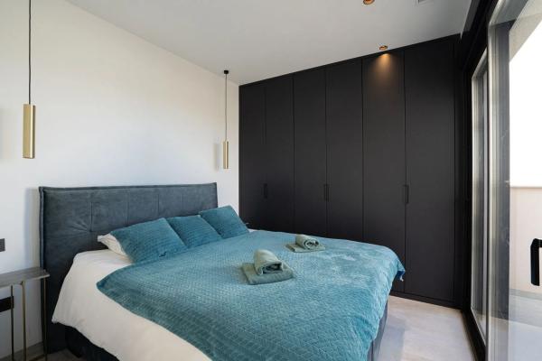 Casa independiente en avenida del Recorral