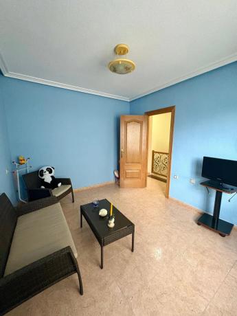 Chalet pareado en CL Lira La