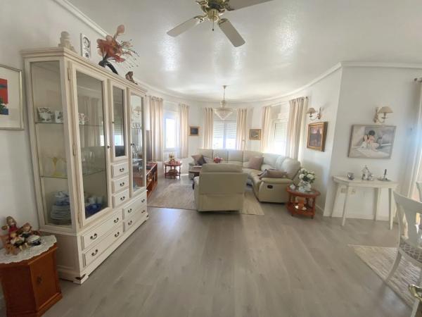 Casa independiente en avenida de La Costa Azul