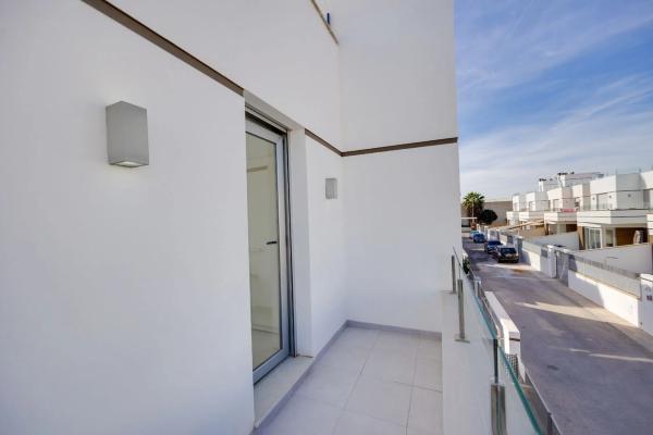 Casa independiente en avenida Jerez de la Frontera, 98