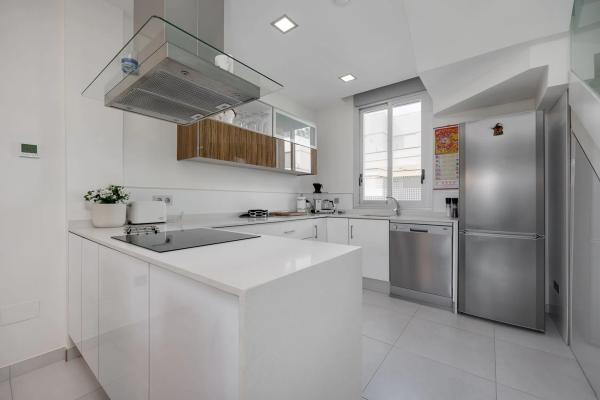 Casa independiente en avenida Jerez de la Frontera, 29