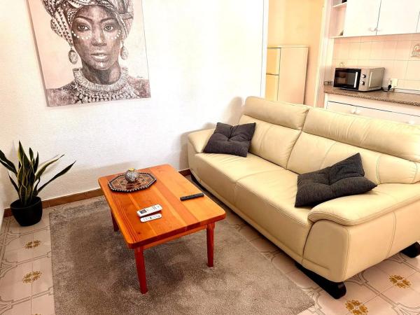 Chalet adosado en calle Costa Cantabria