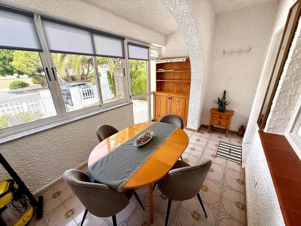 Chalet adosado en calle Costa Cantabria