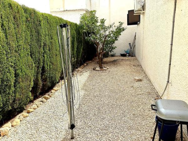 Chalet adosado en calle Costa Cantabria