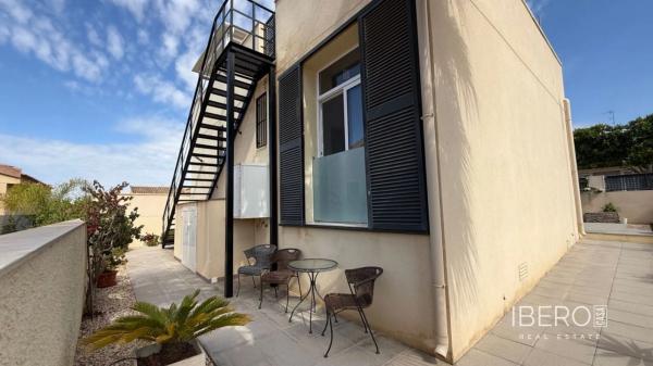 Casa independiente en calle Castillo