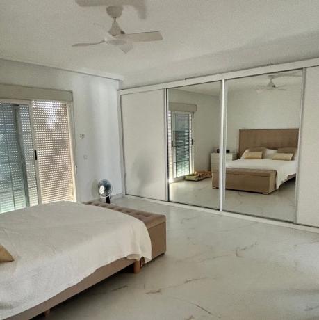 Casa independiente en avenida Antonio Quesada, 24