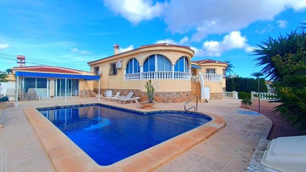 Chalet en Ciudad Quesada