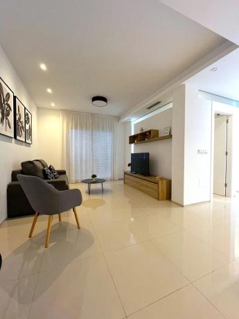 Casa independiente en avenida de Málaga