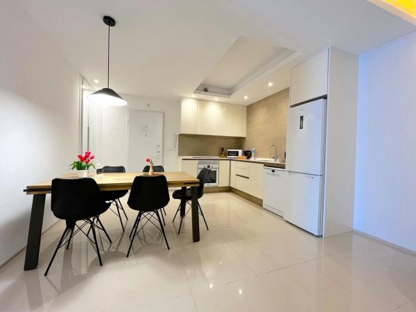 Casa independiente en avenida de Málaga