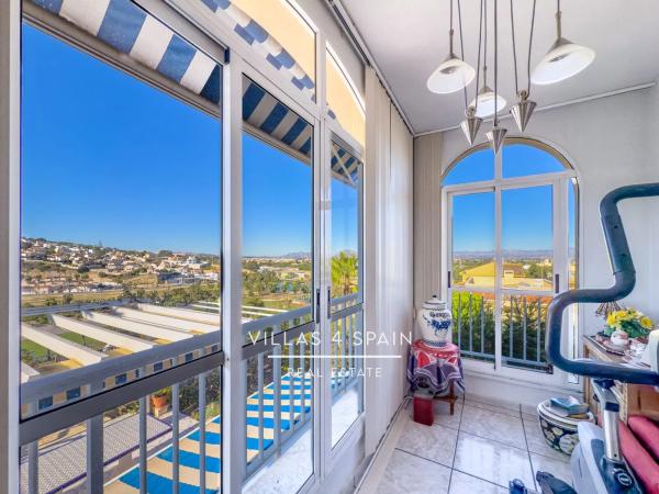 Casa independiente en avenida del Recorral