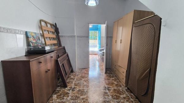 Chalet adosado en calle Orihuela