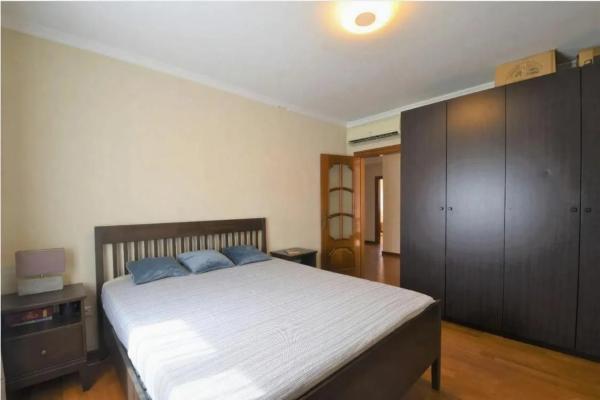 Casa independiente en calle de los Almendros