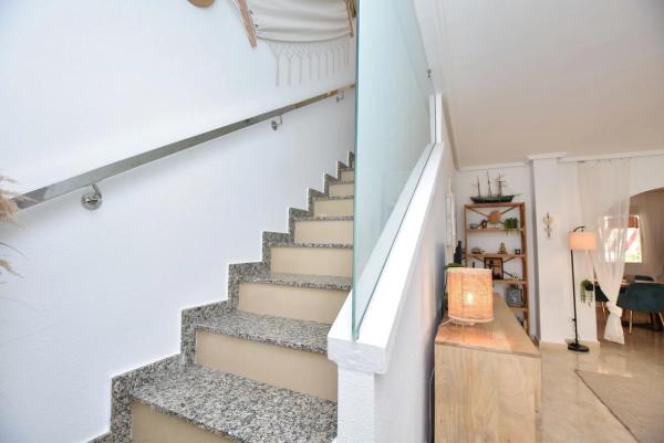 Chalet pareado en avenida de Málaga