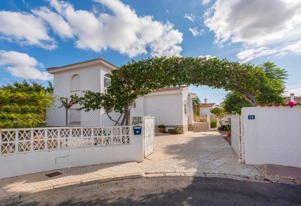 Chalet en calle Sola, 15