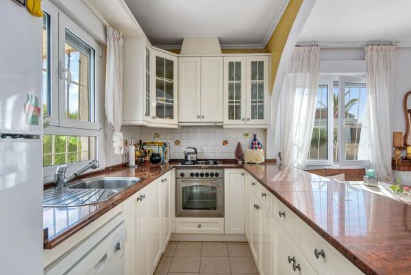 Chalet en calle Sola, 15