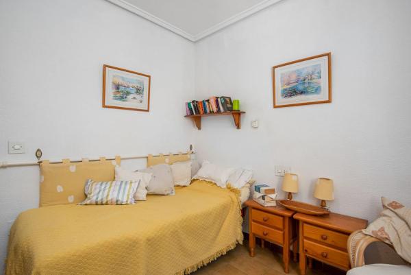 Chalet en calle Sola, 15