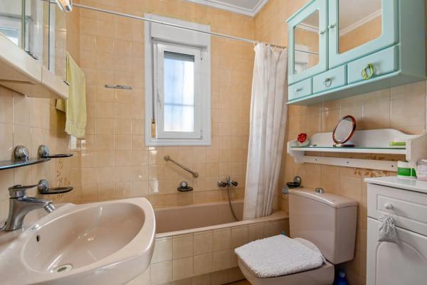 Chalet en calle Sola, 15