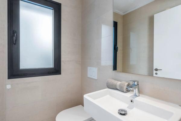 Chalet en avenida Guatemala, 25