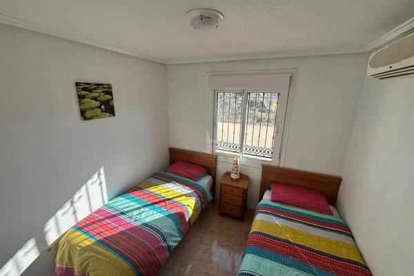 Chalet en calle Pico Revolcadores, 815