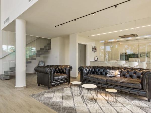 Casa independiente en calle Berruguete