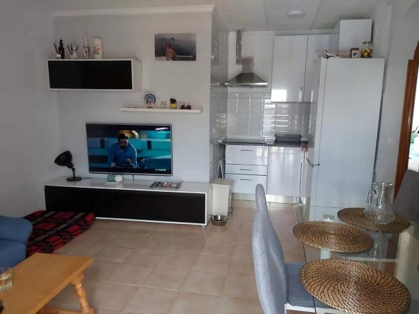 Chalet adosado en Urbanizacion la Marina, 7