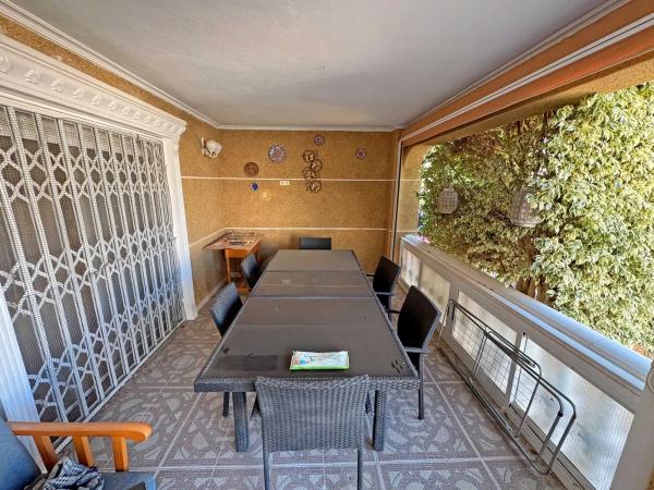 Casa independiente en calle Ruinas de Petra, 44