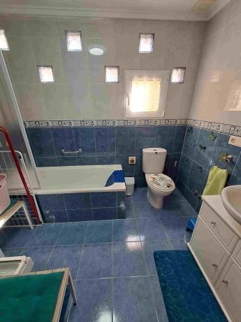 Casa independiente en calle Luxemburgo