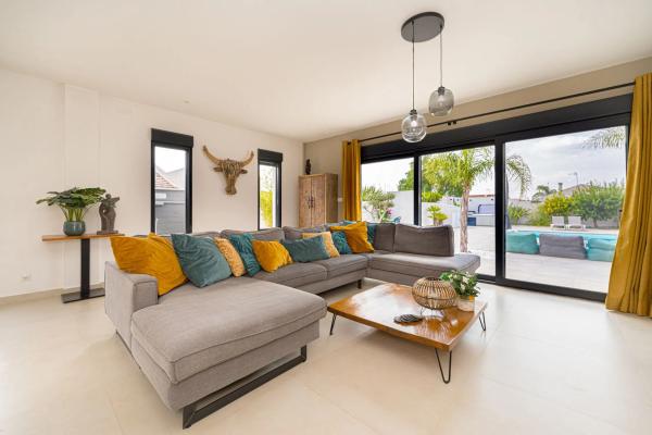 Casa independiente en calle Félix Rodríguez de la Fuente, 82