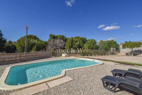 Casa independiente en calle Ruinas de Petra
