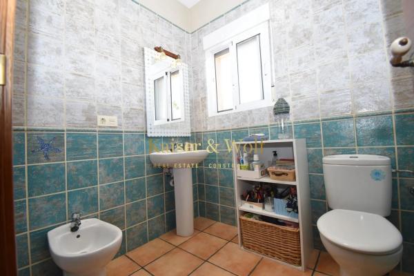 Casa independiente en calle Ruinas de Petra