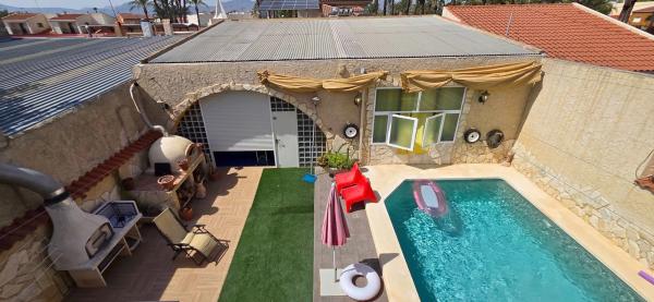 Chalet adosado en agua s/n