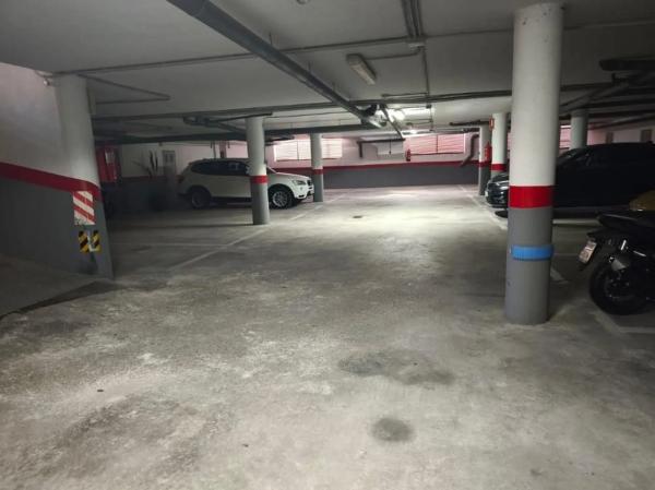 Piso en calle Enrique Tierno Galván, 11