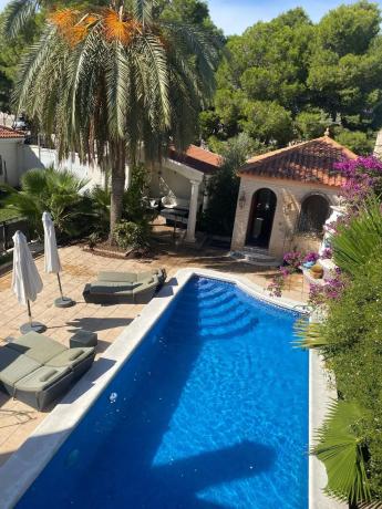 Casa independiente en calle Principal