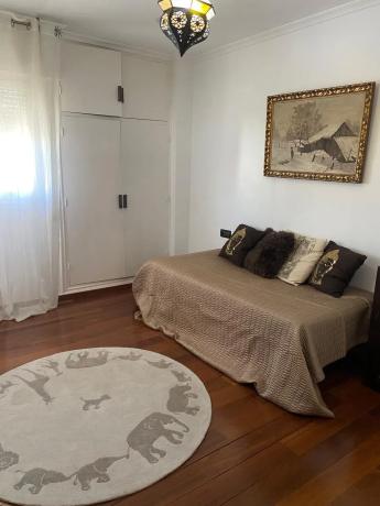 Casa independiente en calle Principal