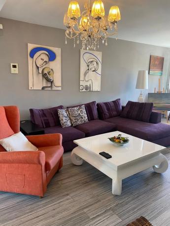 Casa independiente en calle Principal