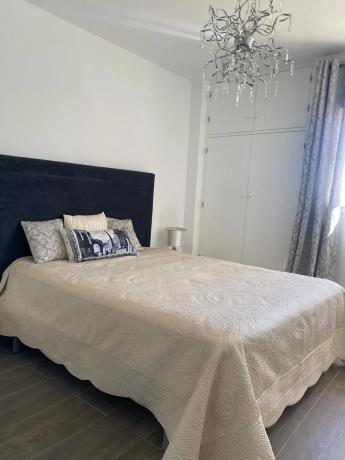 Casa independiente en calle Principal