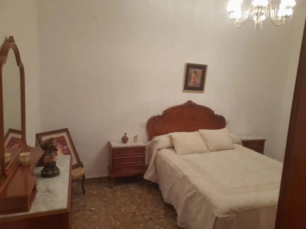 Chalet adosado en Av Orihuela, 26