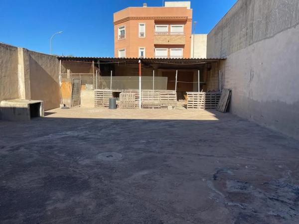 Chalet adosado en Av Orihuela, 26