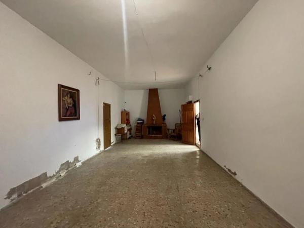 Chalet adosado en Av Orihuela, 26