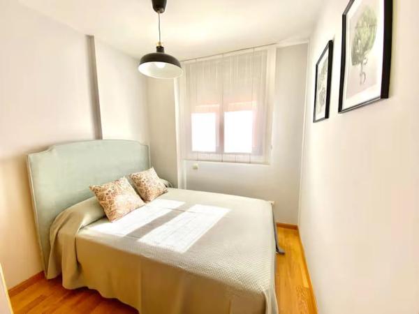 Chalet adosado en calle Huerto, 1