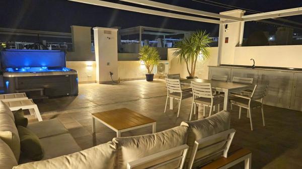 Ático en calle Tchaikovsky, 618