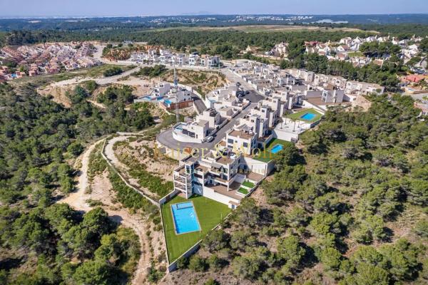 Casa independiente en calle los Chirrines