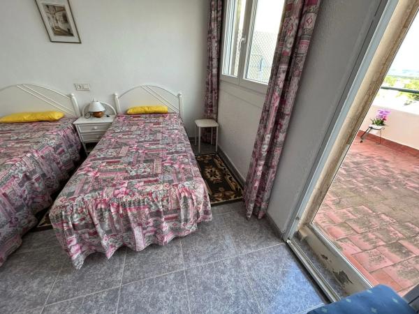 Chalet adosado en CL Valparaiso Balcon Costa b