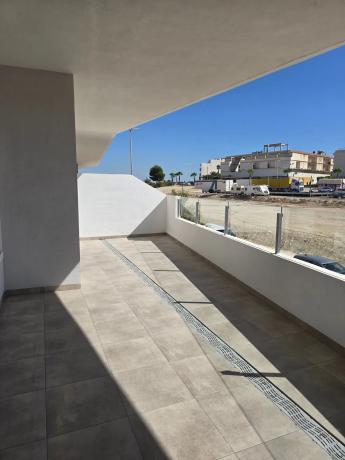 Estudio en calle Verdi, 20