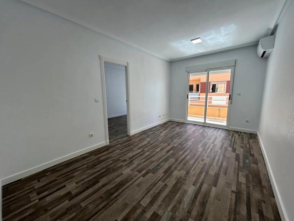 Piso en San Miguel de Salinas