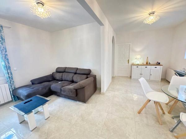 Chalet en San Miguel de Salinas