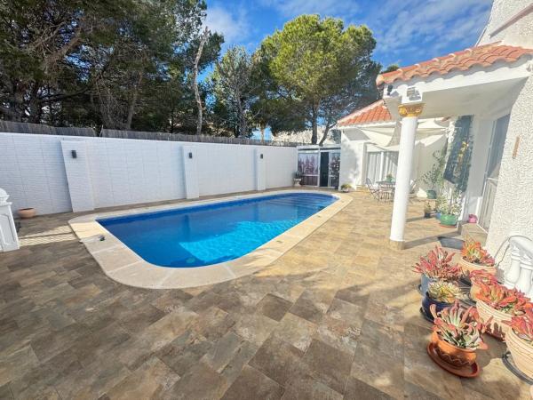 Chalet en San Miguel de Salinas