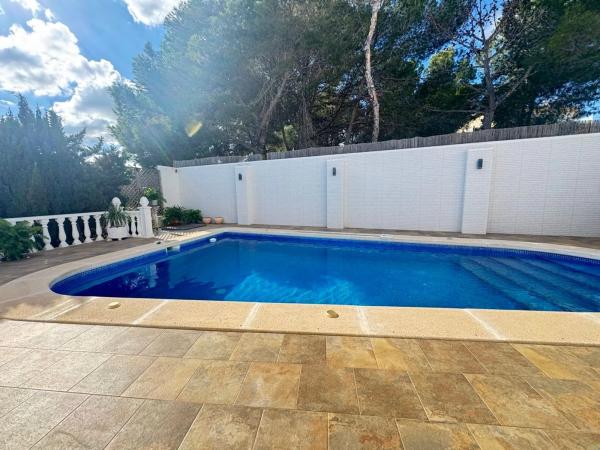 Chalet en San Miguel de Salinas