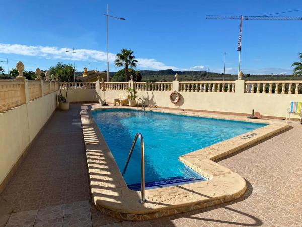 Piso en avenida Alicante, 17